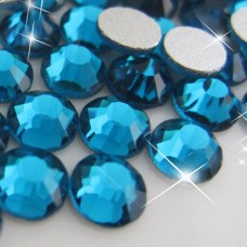 Klijais klijuojami kristalai „Blue Zircon“ SS16